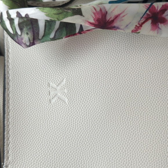 Kelly and Katie ivory purse satchel handbag crossbody - Picture 6 of 10